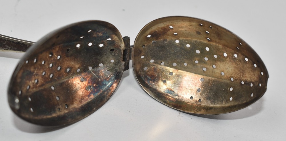 Vintage Hinged Tea Infuser Loose Leaf Strainer Spoon