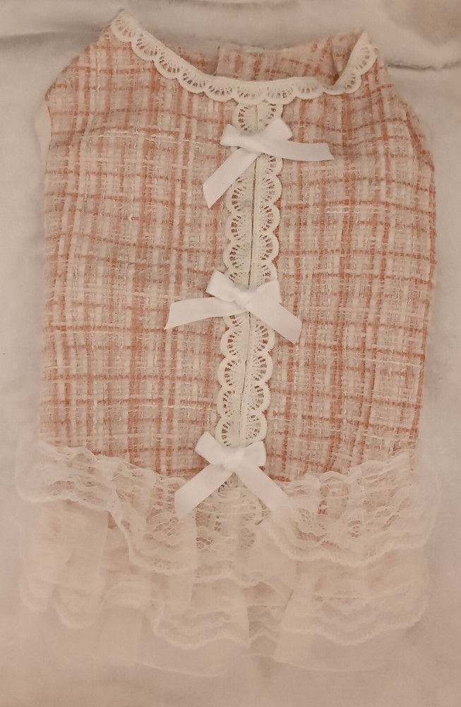 Pet Clothes Bundle: for sm/med sized dog &/or cat. sizes: Small/Medium.