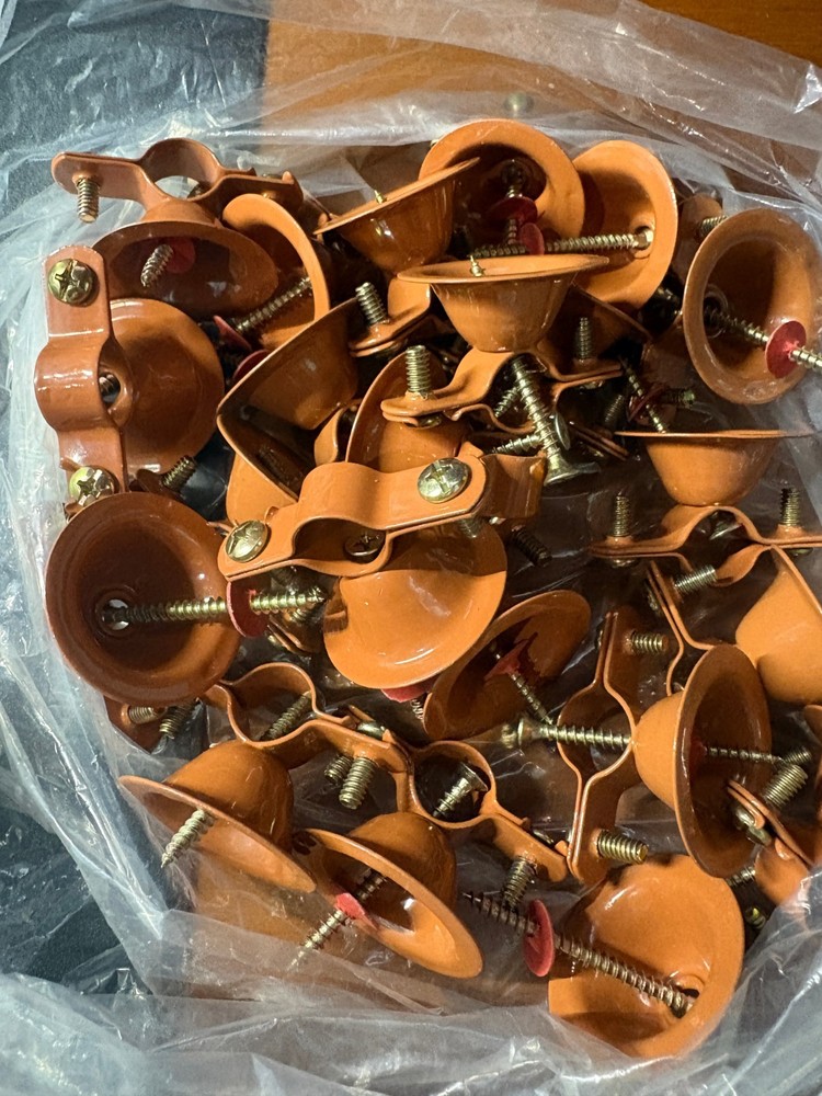 1/2" bell hanger for copper pipe & pex. Quantity 25