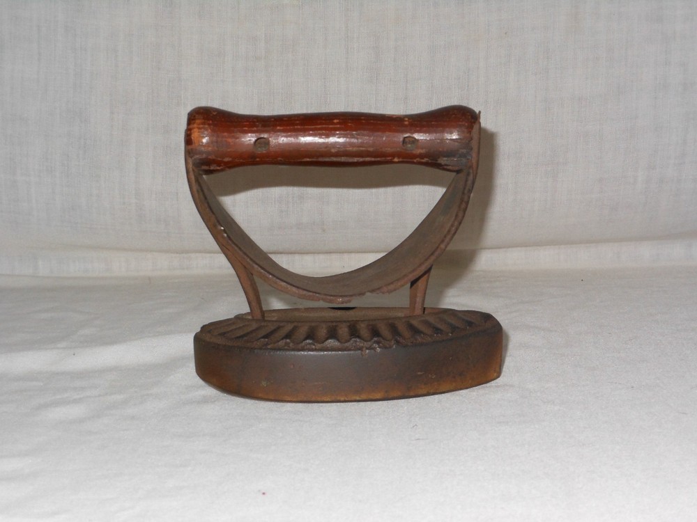 SAD Iron with Wood Handle