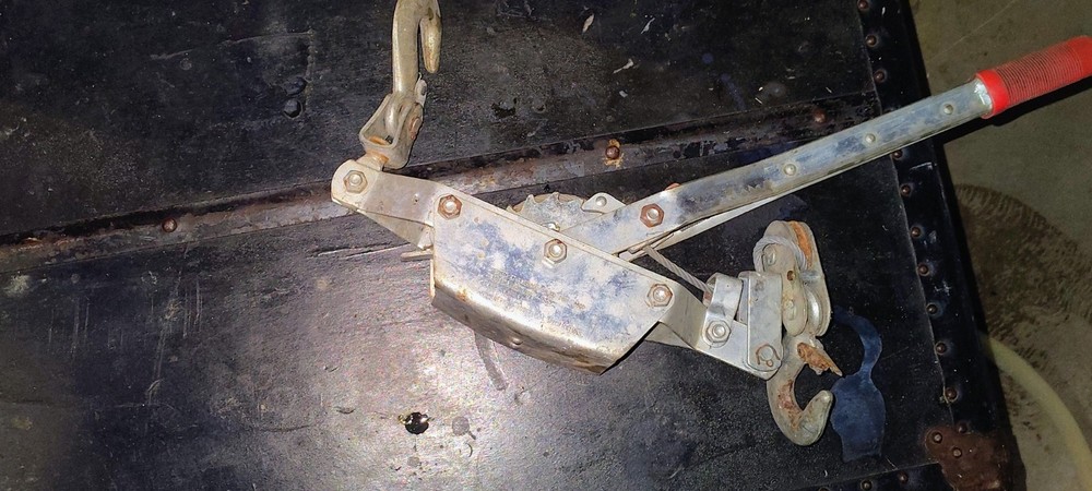 American Power Pull 2 Ton Cable Puller 18600 Come Along