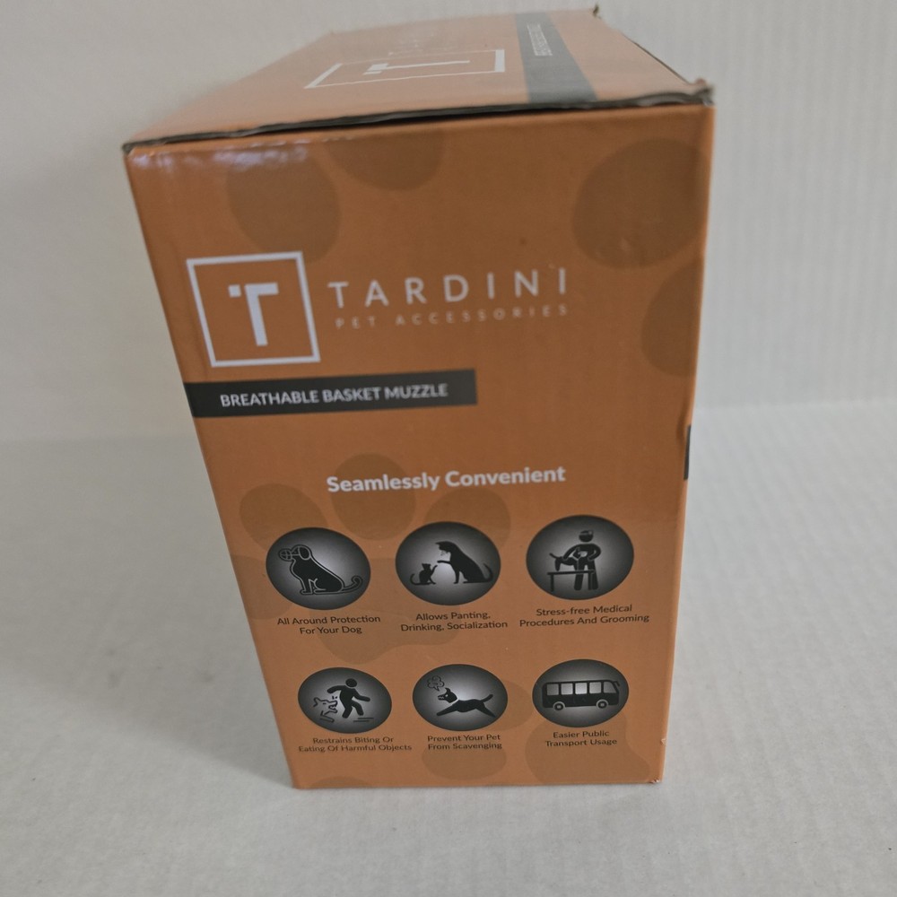 TARDINI PET ACCESSORIESBREATHABLE BASKET MUZZLE Adjustable Straps