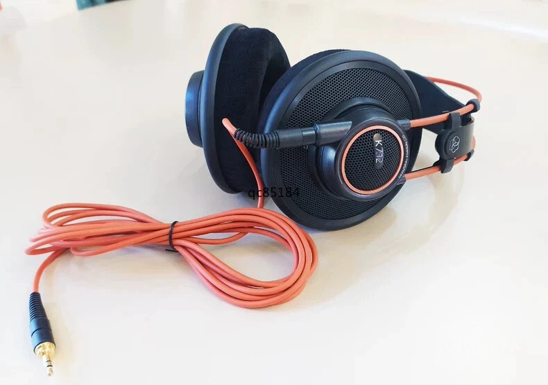 AKG K712 PRO Dynamic Reference Studio Open-Back Over-Ear Wired Black Headphones