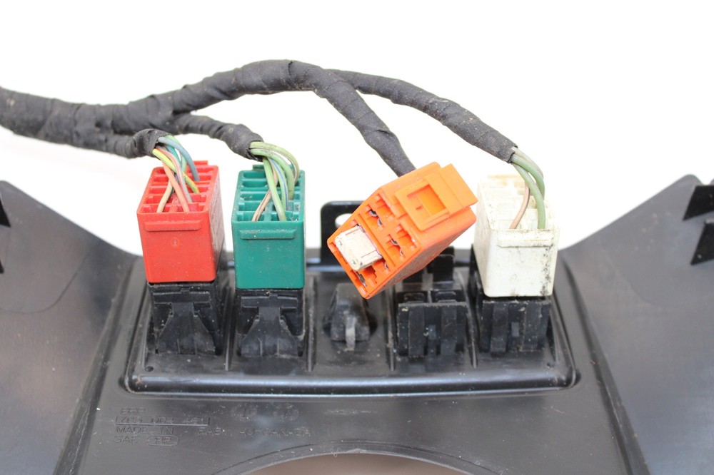 10-12 Spyder RT SWITCH BUTTON DASH CONTROLS TRIM PLASTIC