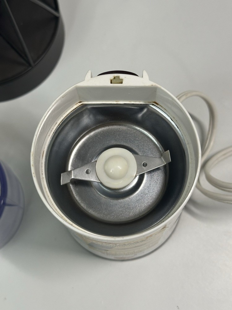 Black + Decker CBG5 SMART GRIND Coffee-Nut Grinder Tested