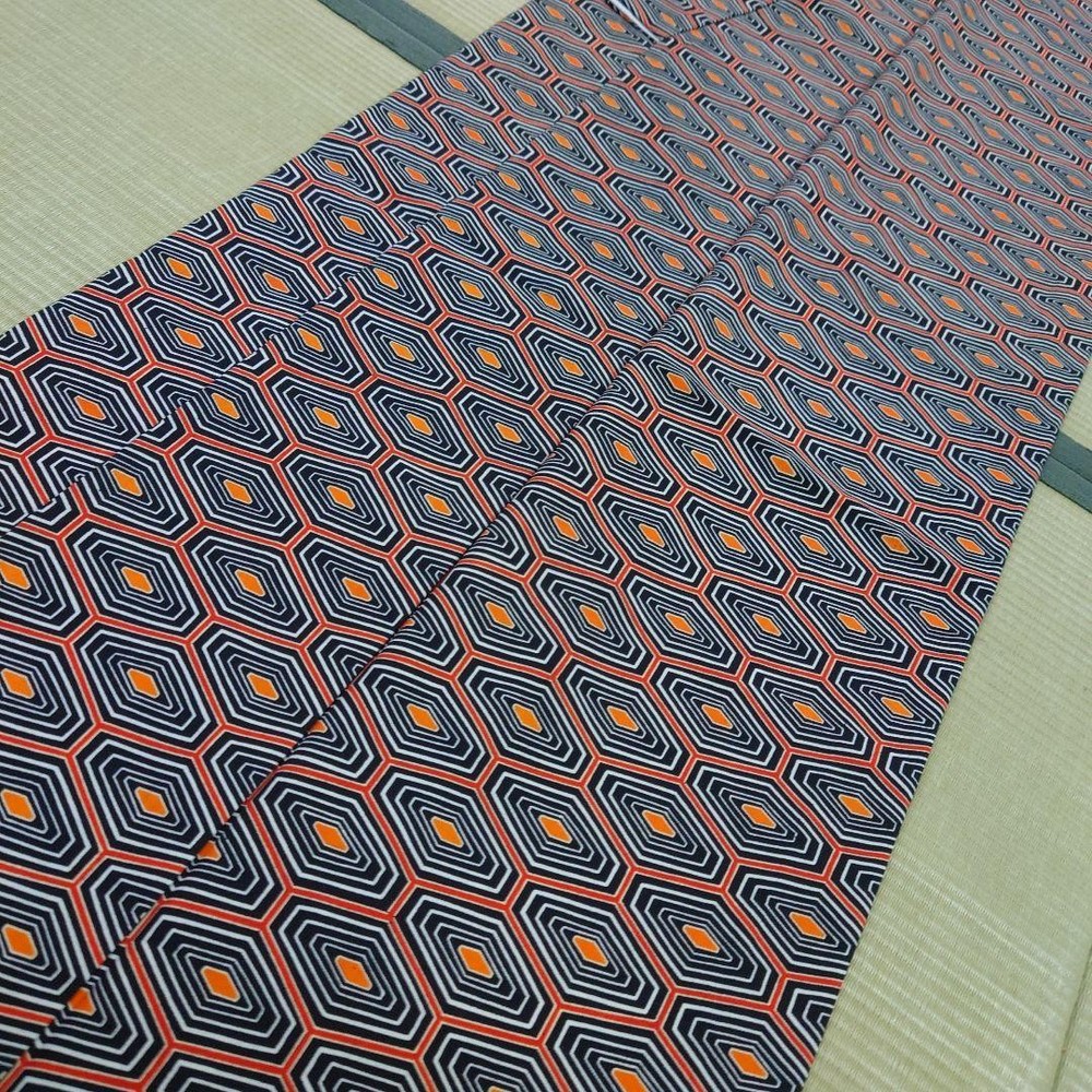 Bespoke genuine antique wool small pattern single garment original work