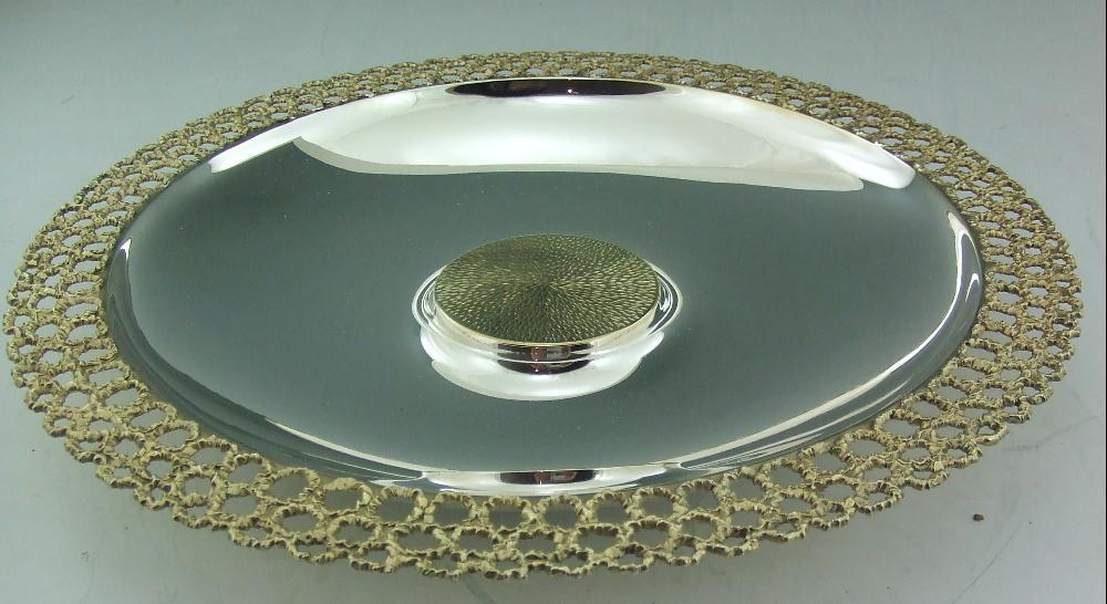 STUART DEVLIN SILVER GILT BOWL 13 INCH DIA 1977