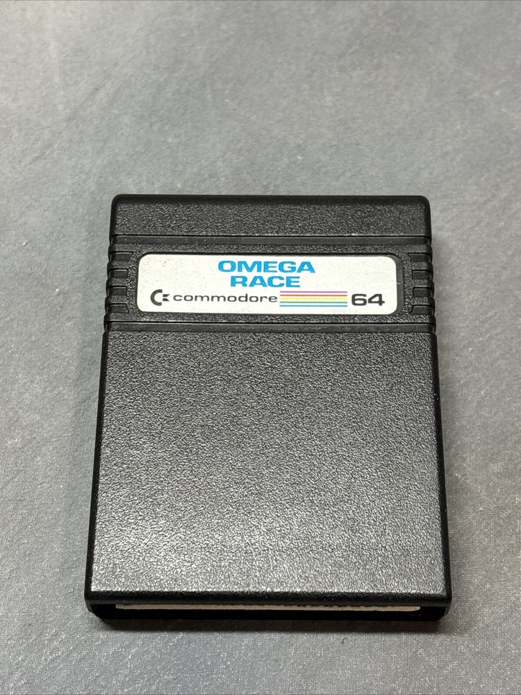COMMODORE 64 Omega Race Game With Instructions UNTESTED
