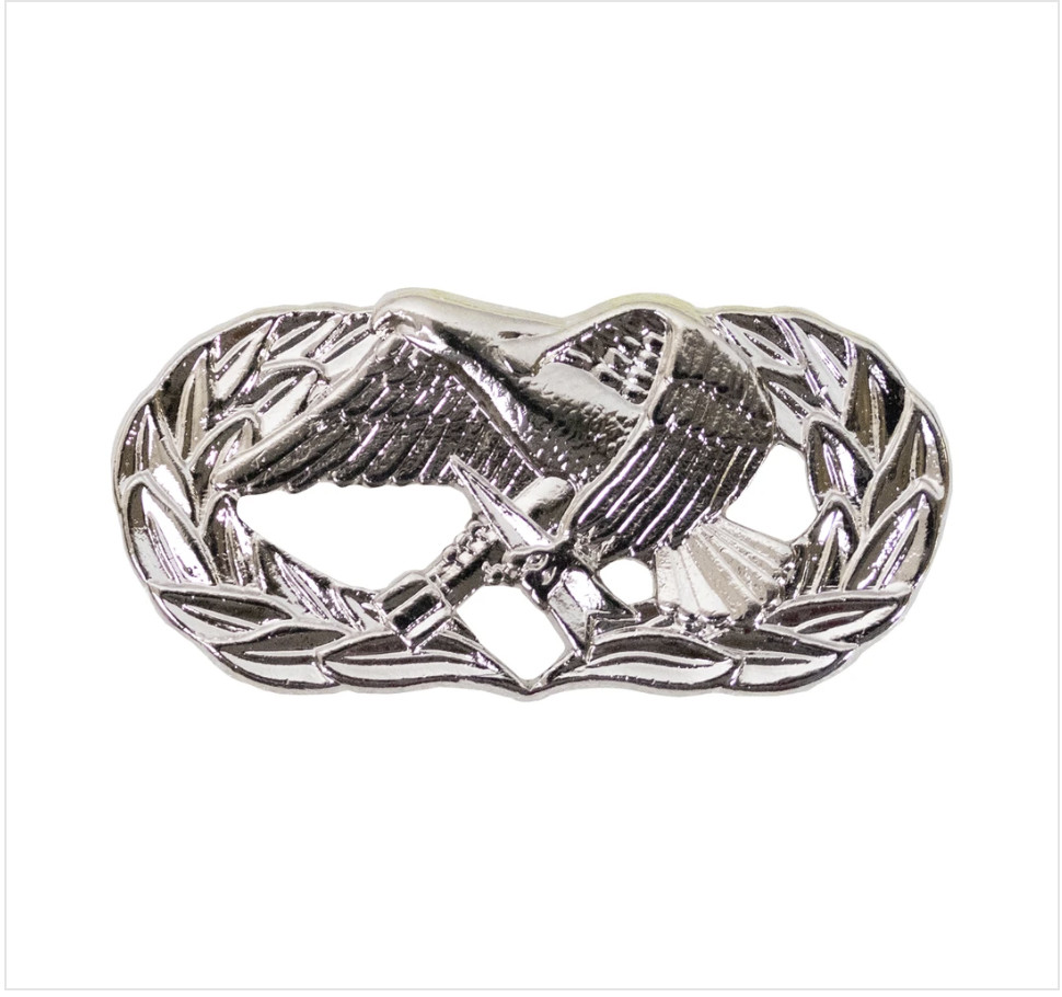 GENUINE U.S. AIR FORCE BADGE: MAINTENANCE - MIDSIZE