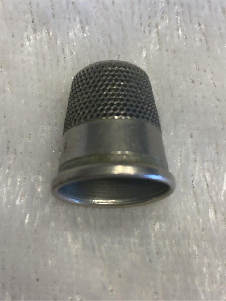 Vintage STERLING SILVER Sewing Thimble Hallmark Star #6