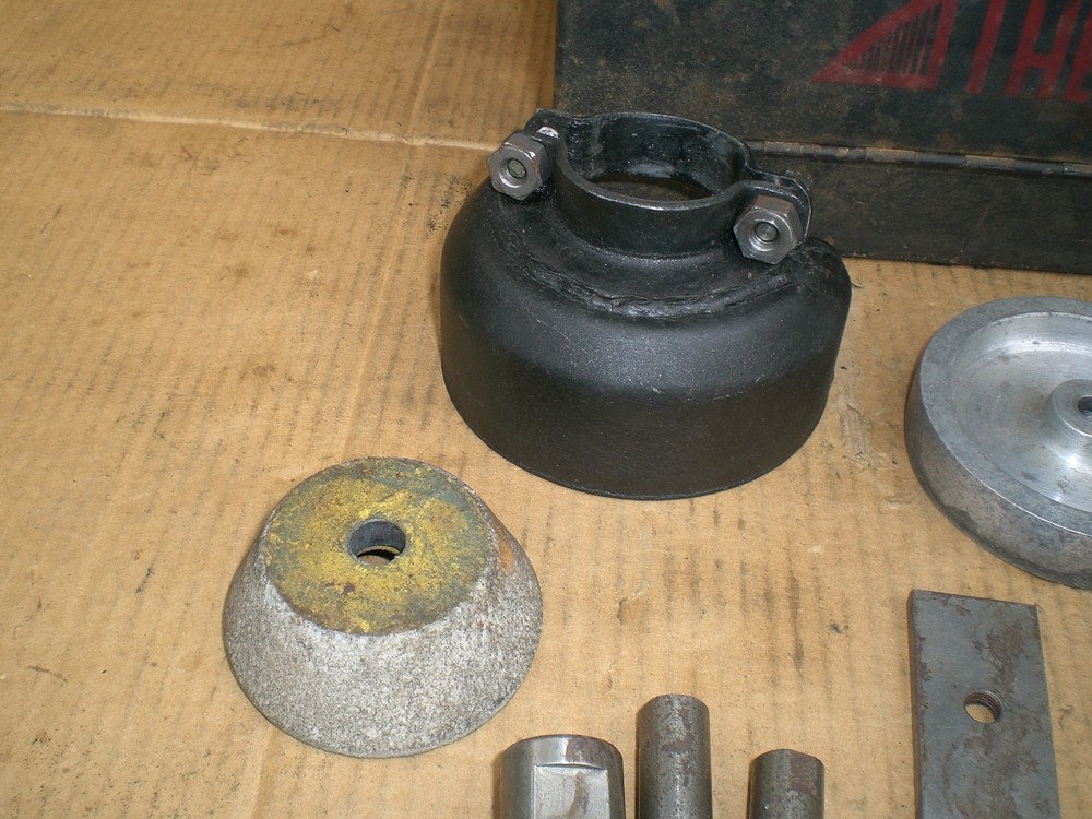 Themac J6 tool post grinder set