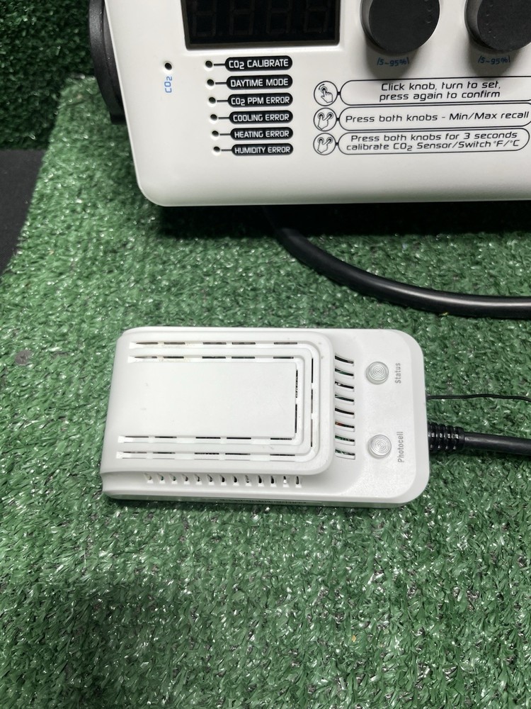 Autopilot APE4200 Eclipse F90 Master Environmental Controller W/ Co2 Sensor.