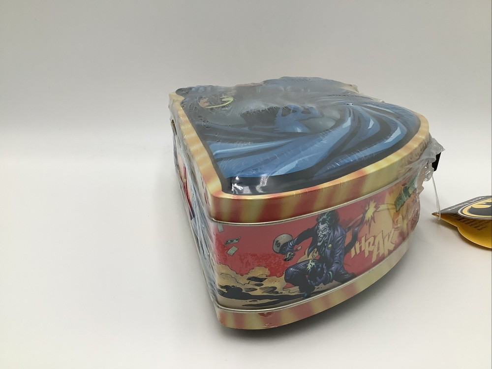 Batman Cartoon Network Tin Lunchbox Sealed WB DC Comics Candy Box