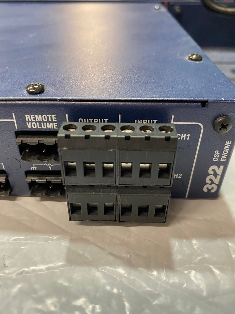 Symetrix 322 - 2 Input 2 Output Multi-Function DSP Processor With rack mount