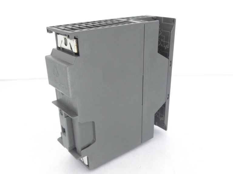 SIEMENS 6ES7331-7SF00-0AB0 PLC Module