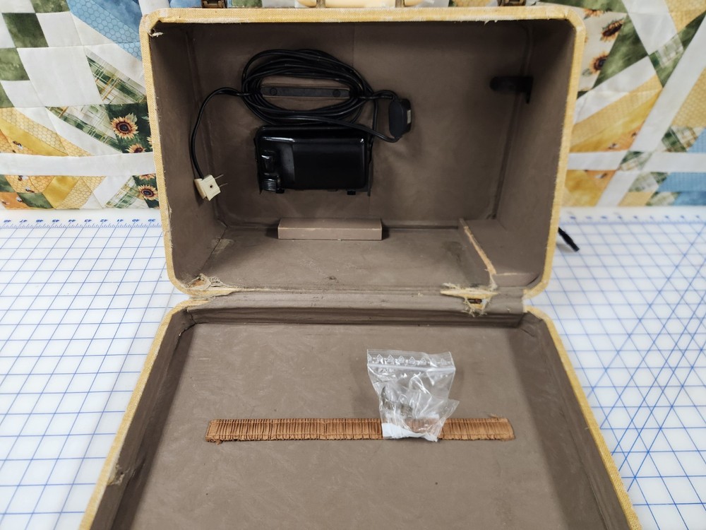 Singer 301 long bed with Foot Control and Case!