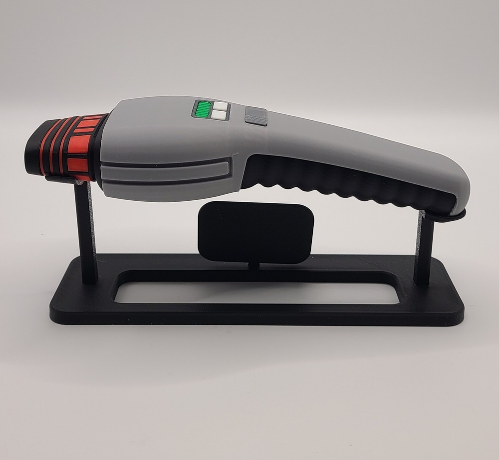 3D Printed Star Trek Dustbuster Phaser With Stand