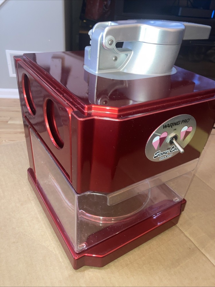 Waring Pro Snow Cone Machine- Snow Cone Maker SCM100