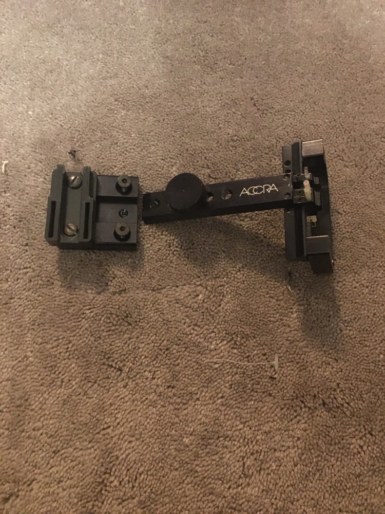 ACCRA right hand bow sight