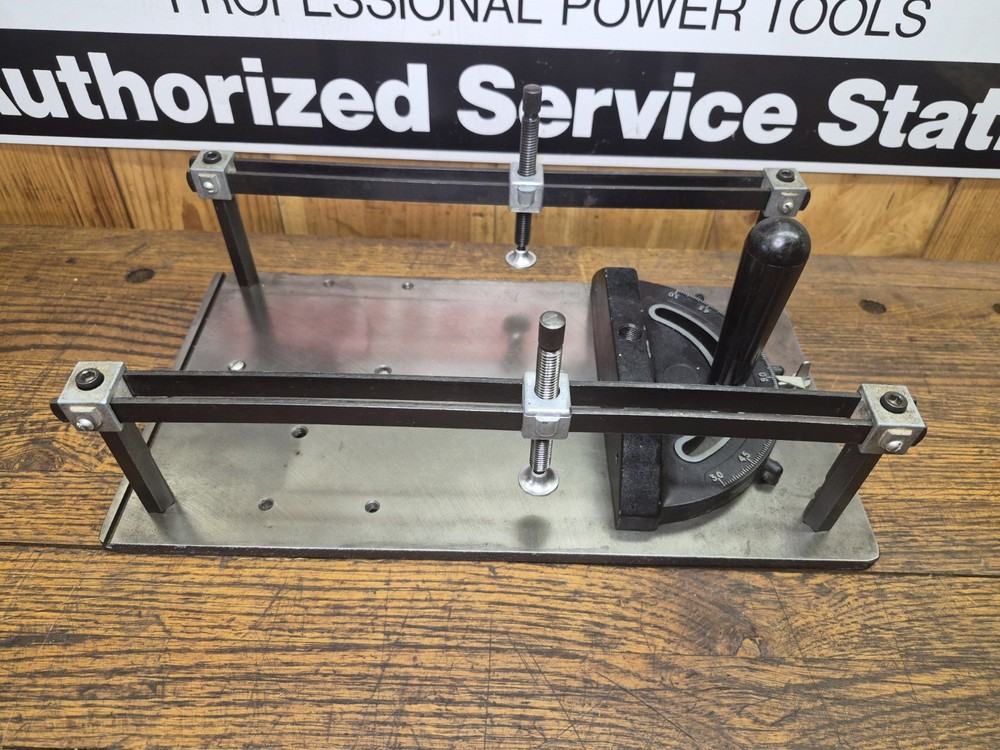 Delta Rockwell Sliding Shaper Jig