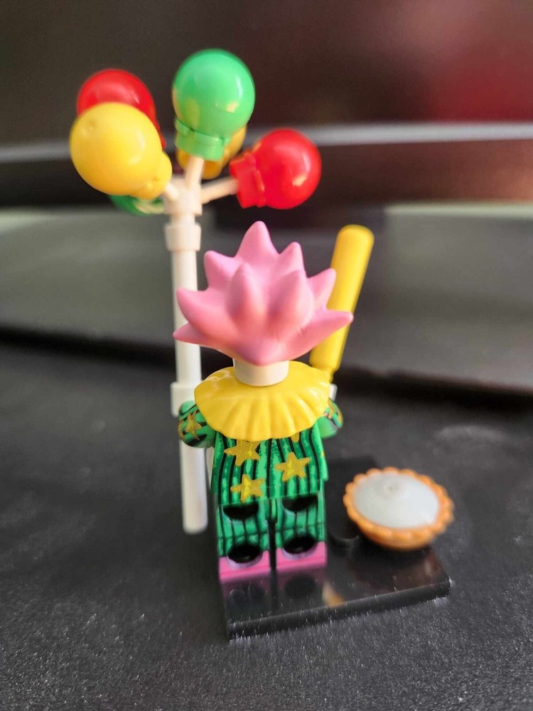 MINI KILLER KLOWNS CUSTOM Made & Printed SPIKEY Plus Pie & Base