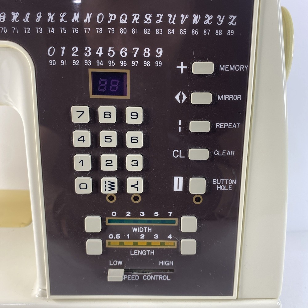 Vintage White 8000 Computerized Sewing Machine With Pedal Tested