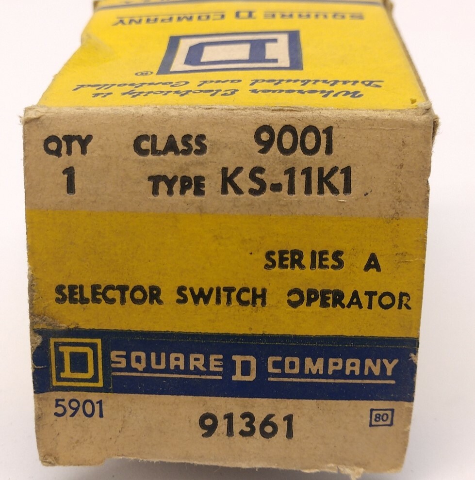 Square D Class 9001 Type KS-11K1 Series A 2-Position Selector Switch With Keys