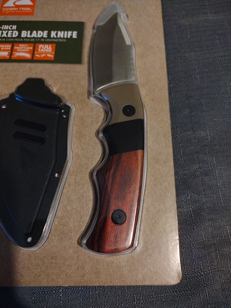 Ozark Trail 7" Fixed Blade Knife w/ Polypropylene Handle inc. Sheath New
