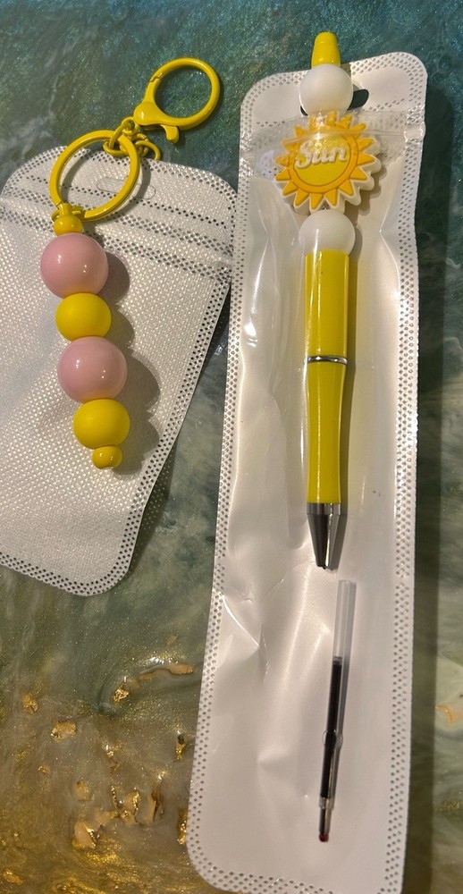 Handmade Beaded Pen And Key Chain Set