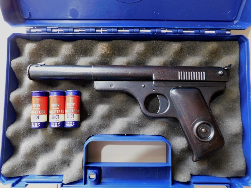 Daisy #118 Targeteer w/3 Tins & Case