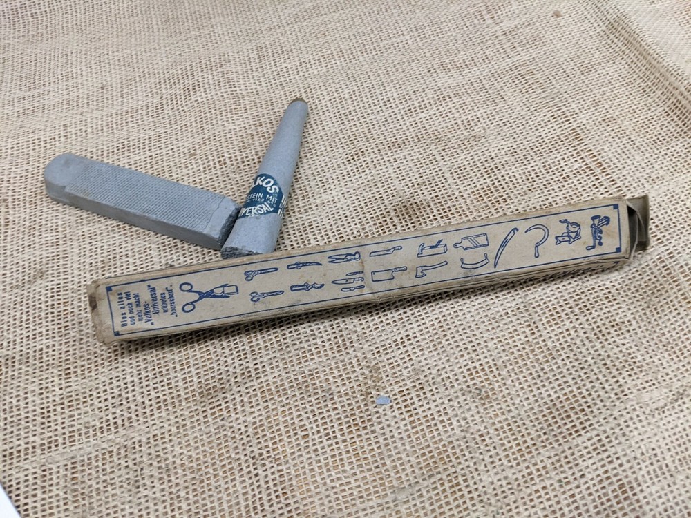 Vulkos Universal German sharpening stone, with box