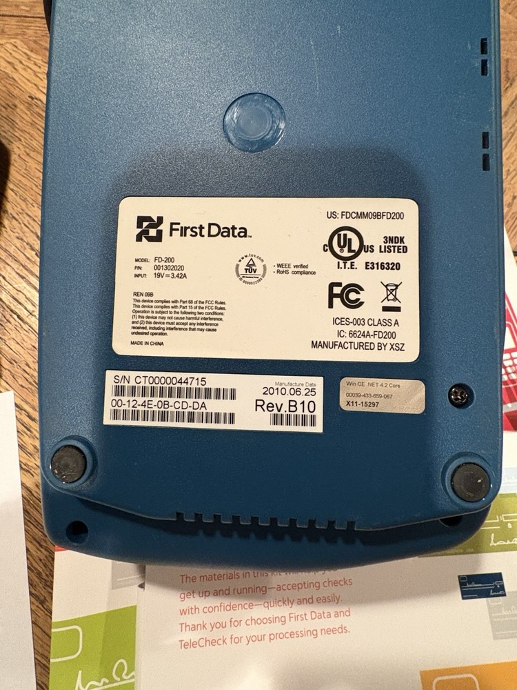 First Data FD200 WiFi Terminal & Check Reader With Power Adapter Paper Nice