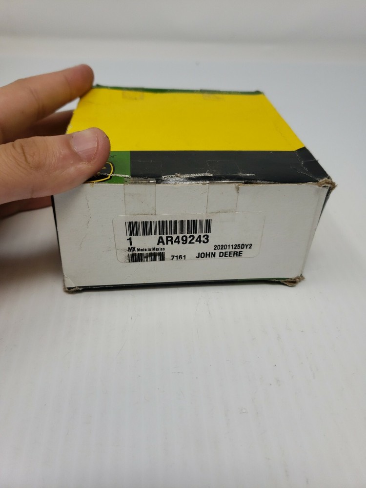 JOHN DEER OEM MAIN BEARING AR49243 SEE DESCRIPTION