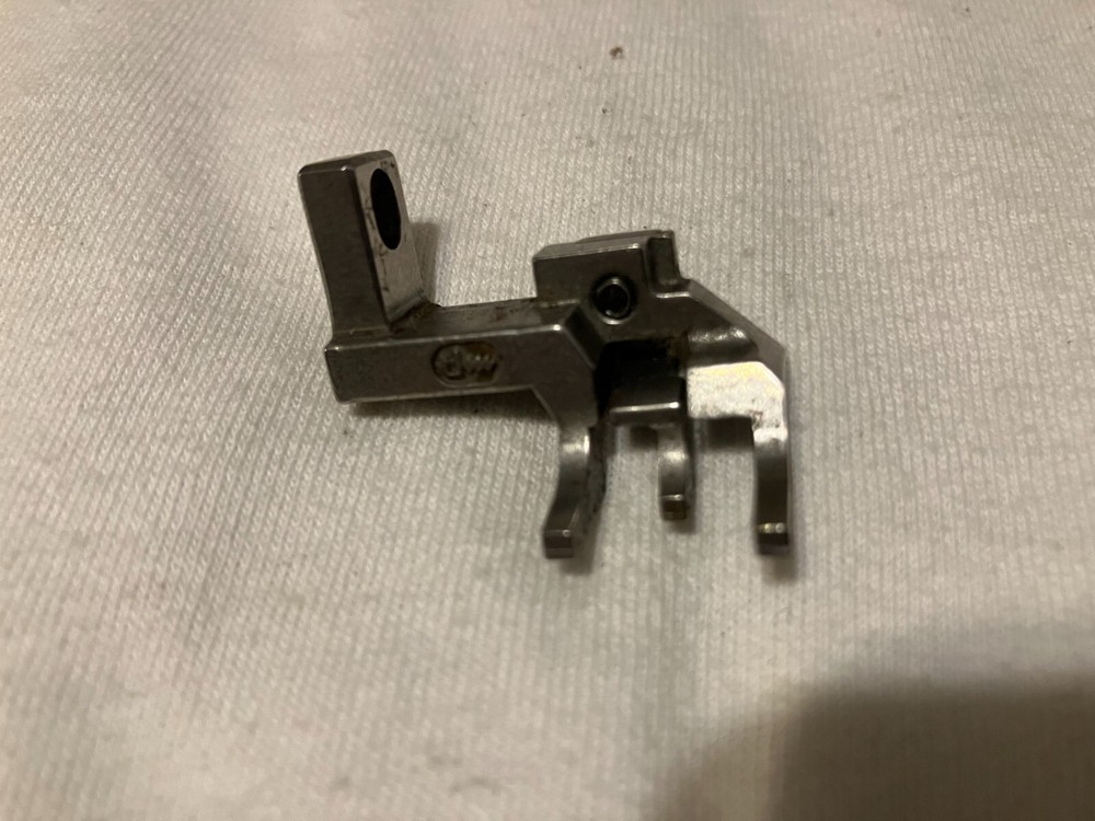 PEGASUS MAIN FEED DOG-FOR SEWING MACHINE PART#-259215