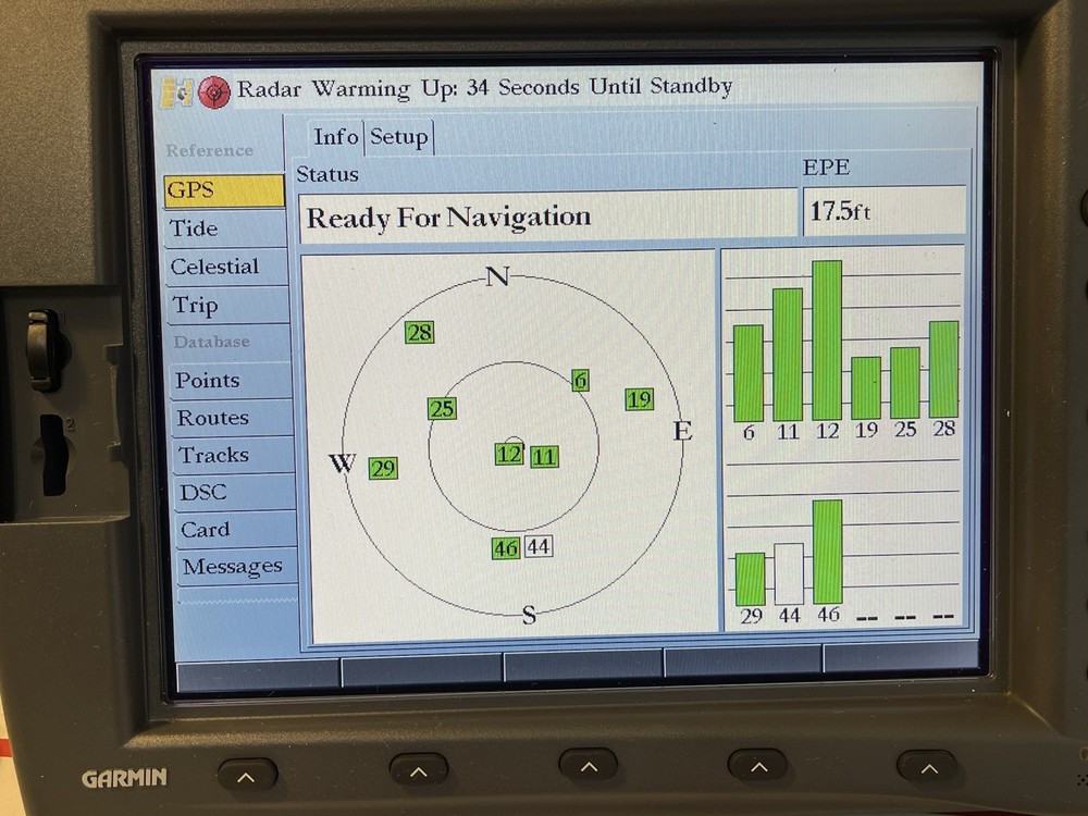 Garmin GPSMAP 3210 Marine GPS Chartplotter Pls Read