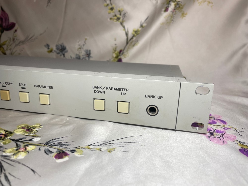 Working Akai ME25S Midi Programmable Note Separator Synthesizer Module Equipment