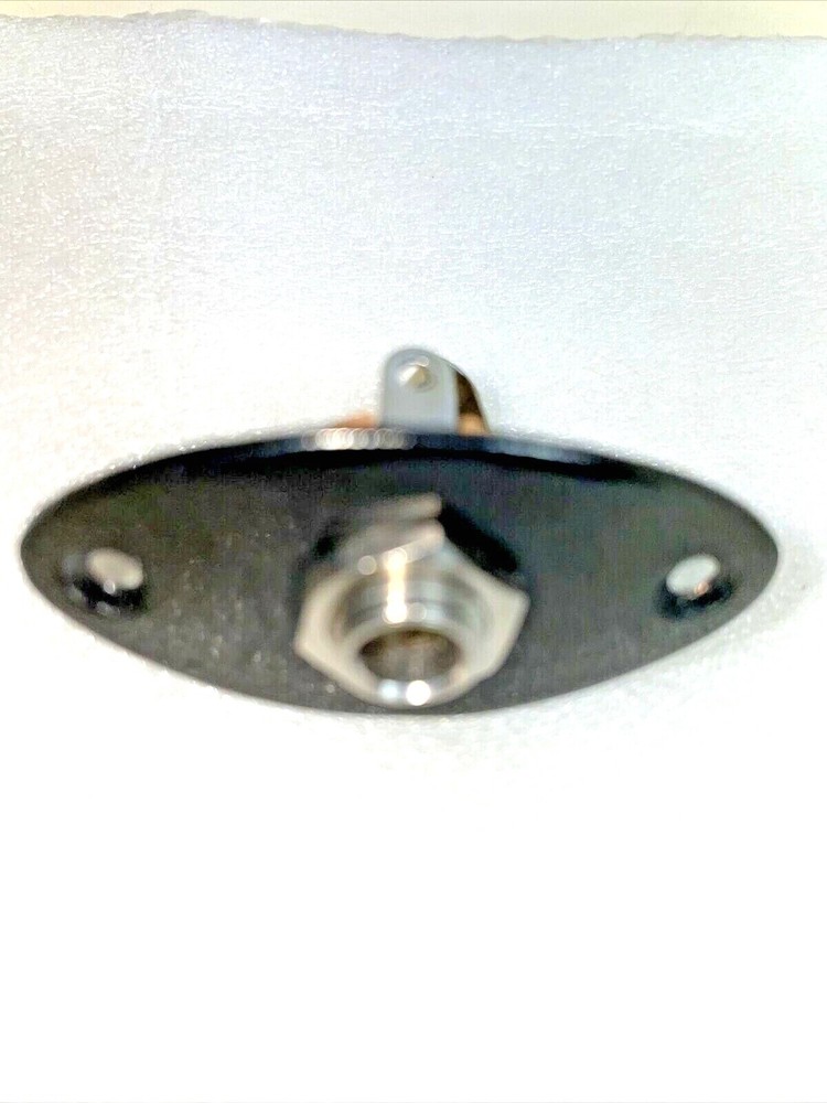 Electric Guitar Output Jack With Black Collar