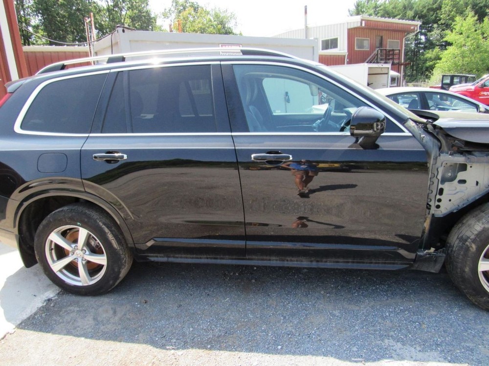 XC90 2018 Glove Box 1066728