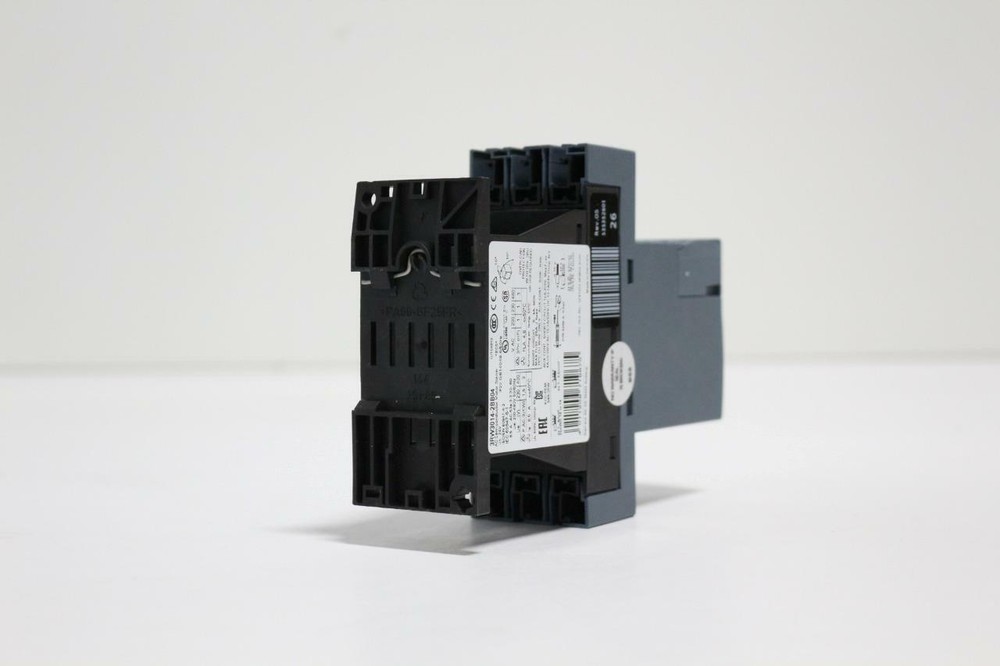Siemens 3RW3014-2BB04 E05 Motor Soft Starter