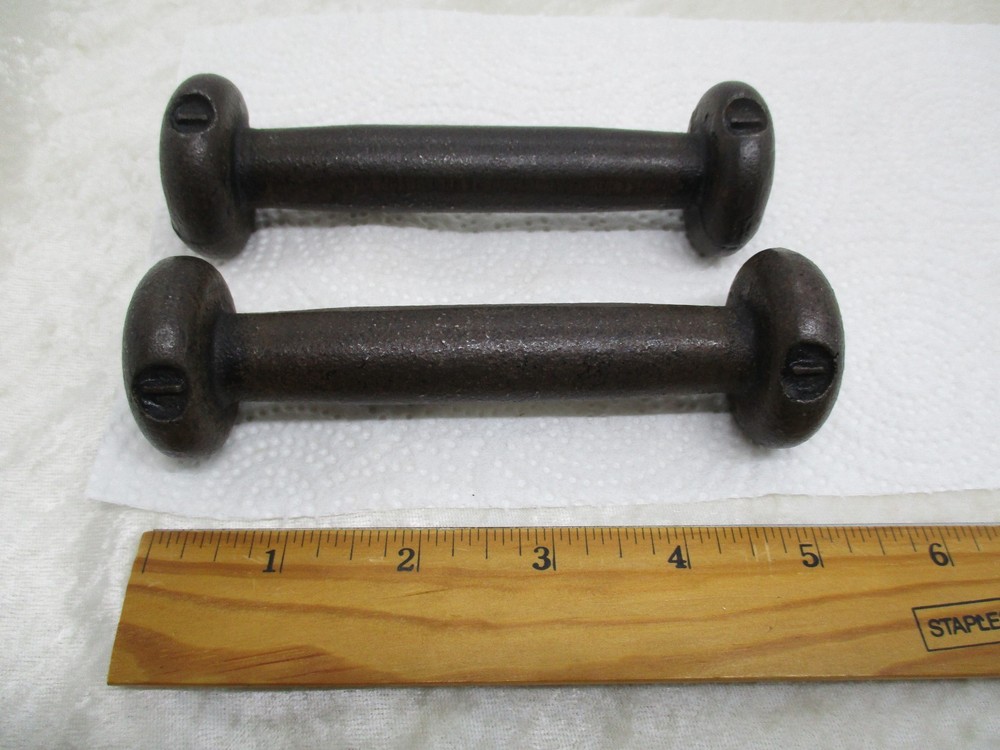 Two Vintage One-Pound Cast-Iron Hand Weights/Dumbbells