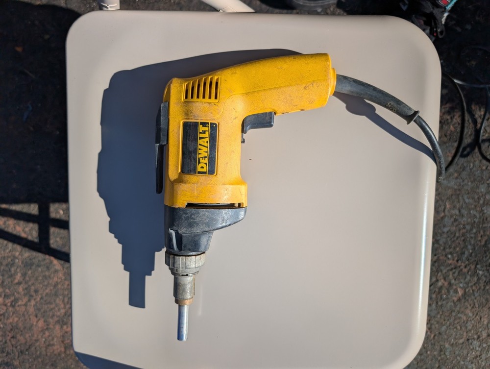 DEWALT VSR Deck Screwdriver DW254 Type 1 Corded