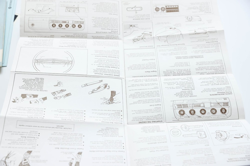 1971 Ford Thunderbird Operating Features Original First Printing