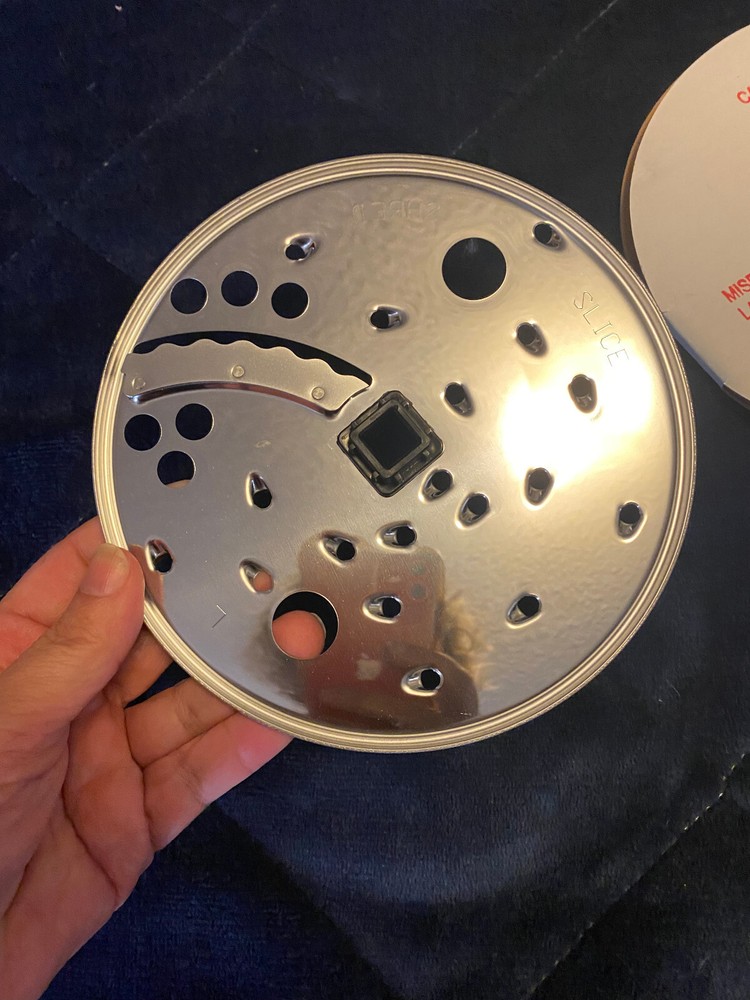 Cuisinart Pro Classic Food Processor Shread Blade New!