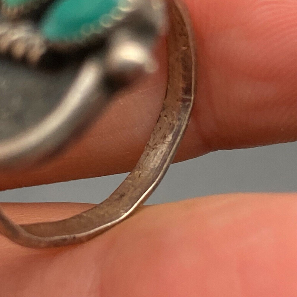 Vintage Zuni Native Turquoise Silver Ring Size 7