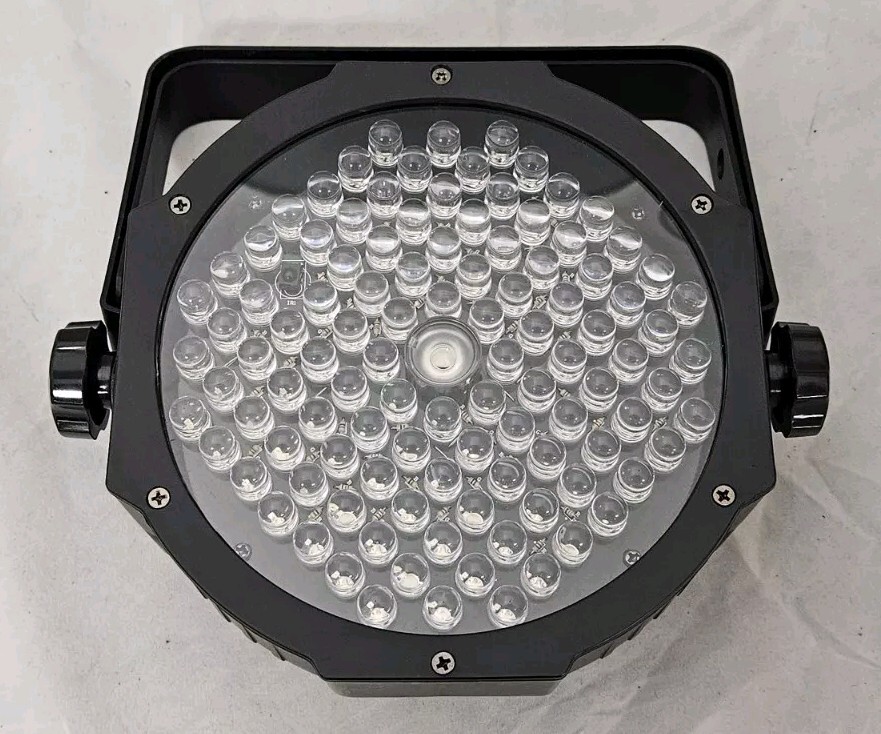 American DJ Mega Flat Pack 8 Plus (SINGULAR LIGHT ONLY)
