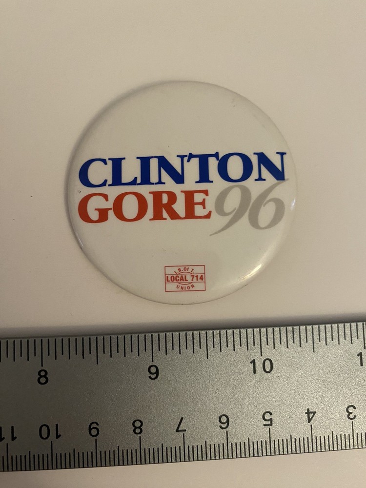 Clinton Gore 96 Pin Back Button P61