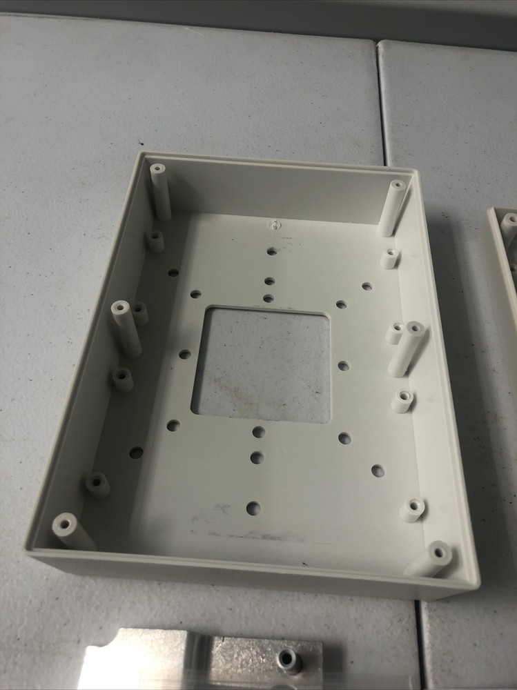 GE Interlogix 4I4O-ID 4 Input 4 Output For Use With Pinpoint System