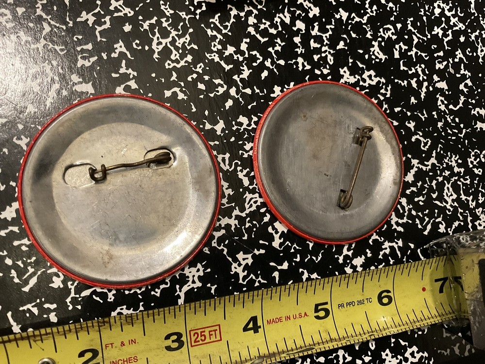 ORIGINAL WWII US DEFENSE AGENT BUTTON PAIR