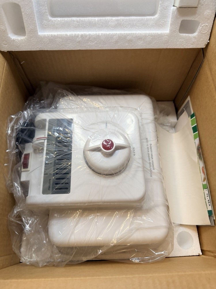Vintage 60 Second Grill Express 1992 Creative Technologies With box And Extras