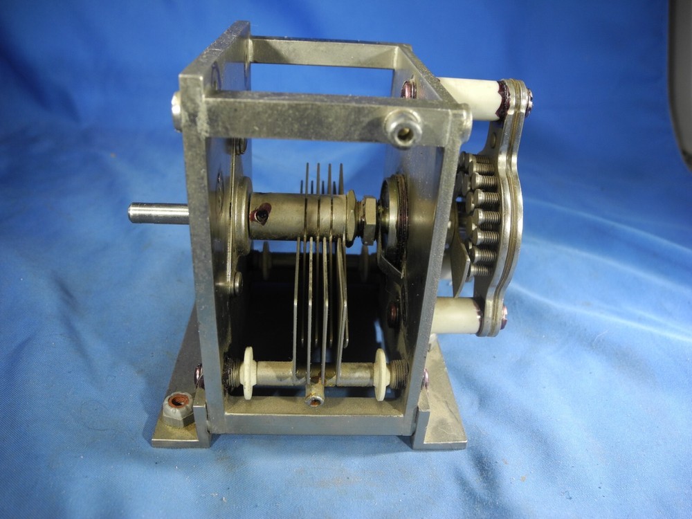 (SUPER RARE!) HAMMARLUND Air Variable Capacitor condenser HAM D469D681